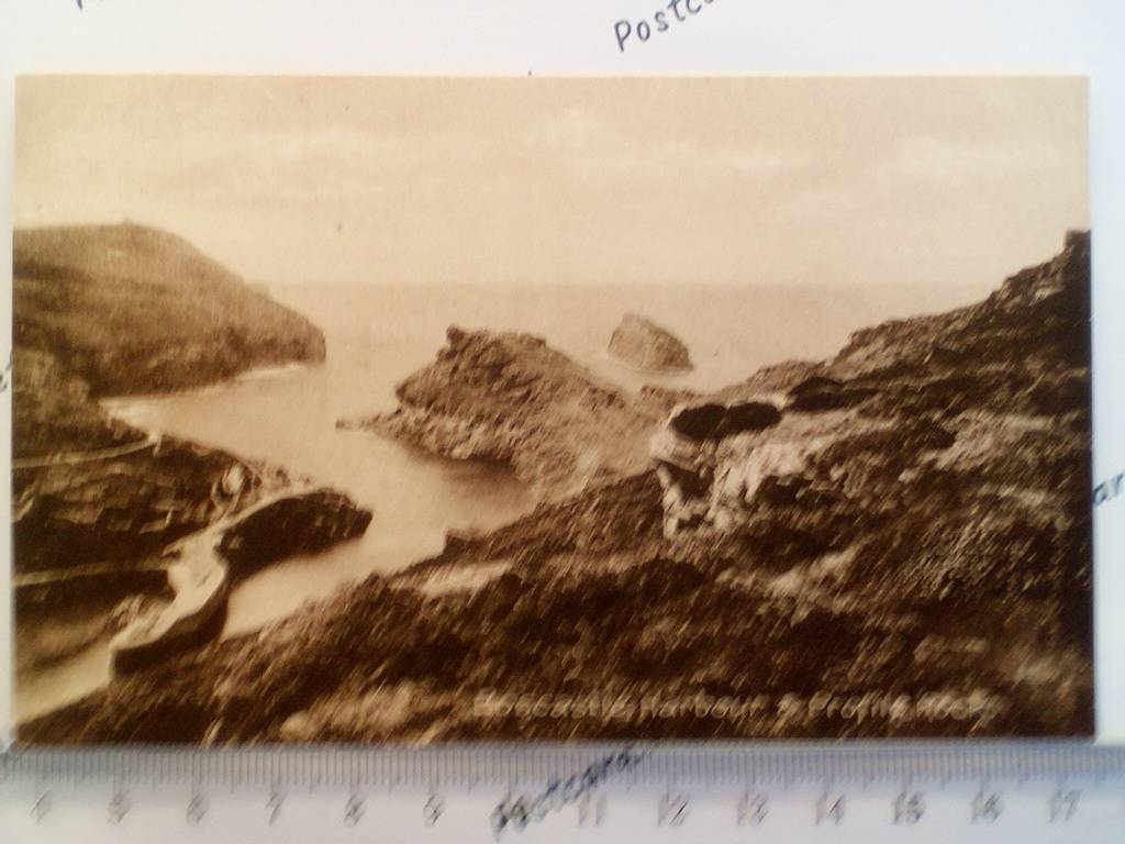 /UK/UK_place_19xx_Boscastle Harbour and Profile Rock.jpg